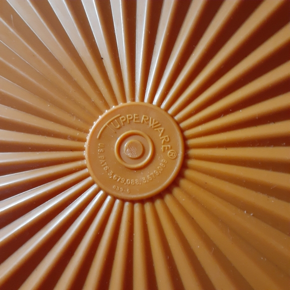 Vtg Tupperware Lid Seal #839 Orange for 7" Servalier® Bottom or Others - Picture 15 of 16